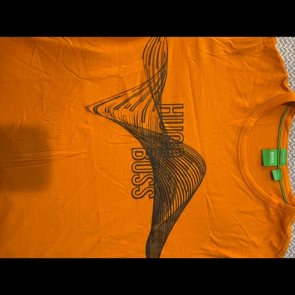 Hugo boss t shirt - Picture 1 of 2